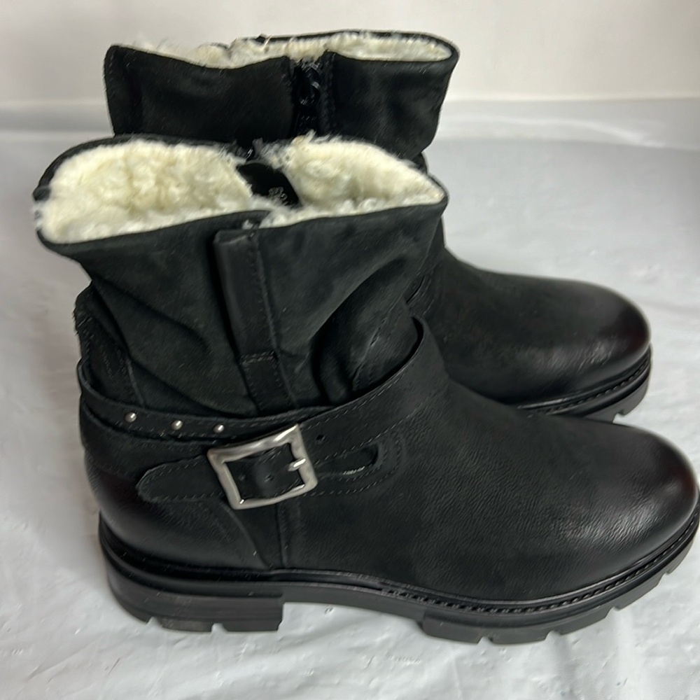 Miz Mooz Leather Fur Lined Ankle Boots Bonney Black - Medium